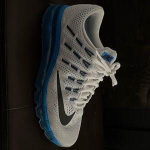 Men’s Shoes